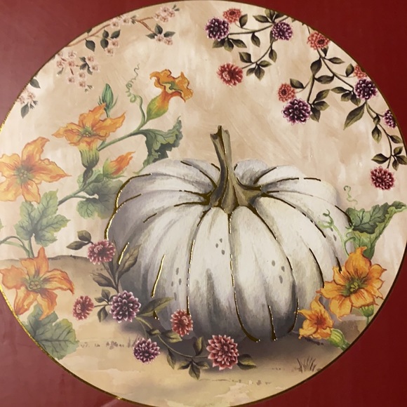 Pottery Barn Botanical Harvest Pumpkin Stoneware Set of Four Salad plates - Picture 11 of 16